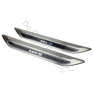 MX5 Entry moldings aluminum