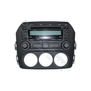 MX5 Radio and CD player (used)