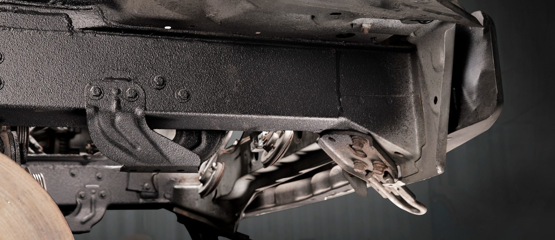 Roest reparatie voorbalken Roest reparatie voorbalken